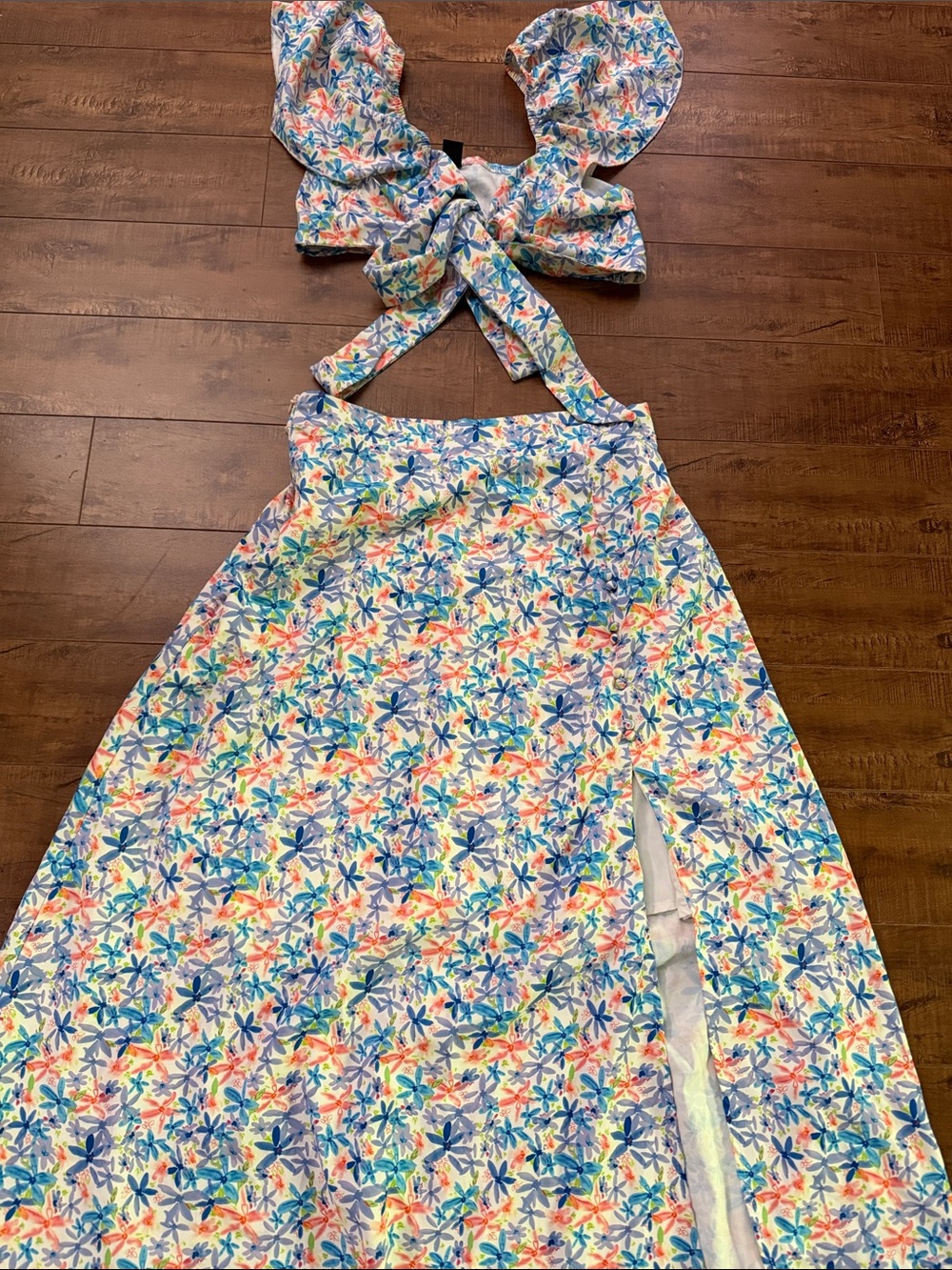 SHEIN Floral Tie-Back Maxi Dress in Multicolor